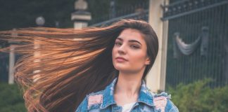 Keratynowe prostowanie włosów: To musisz wiedzieć! FAKTY I MITY keratynowe prostowanie włosów