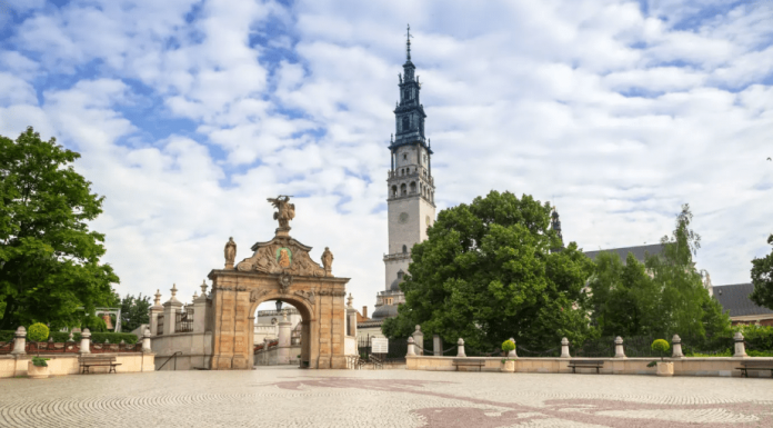 Piesze wakacje w Polsce: Częstochowa Pielgrzymka do Częstochowy