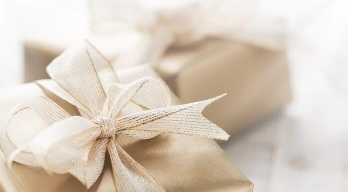 Wyjątkowe pakowanie prezentów,