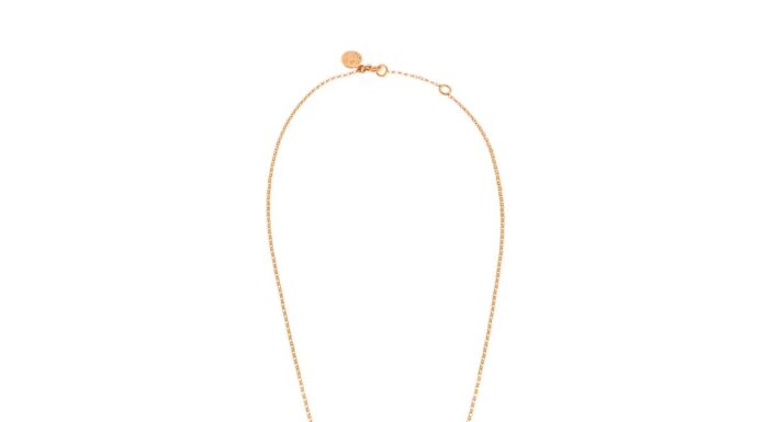 Łańcuszki złote i pozłacane: Jakie są różnice, zalety i do jakiego stroju i okazji najlepiej pasują